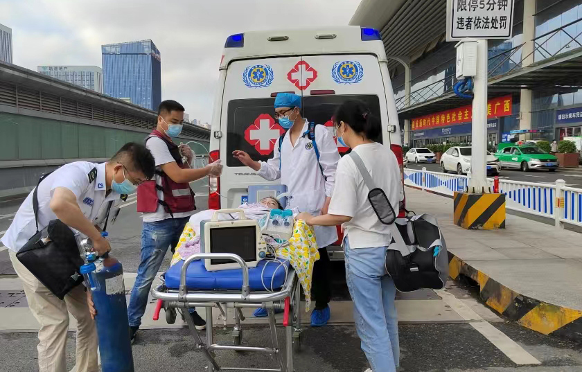 临西县救护车出租公司